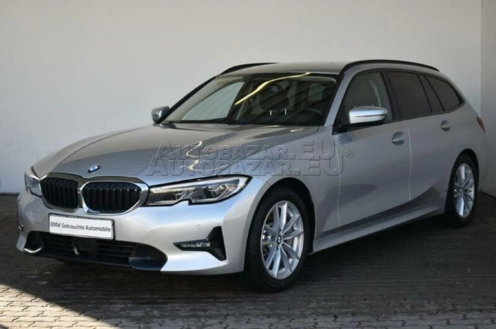 BMW rad 3 Touring 330d Touring xDrive A/T