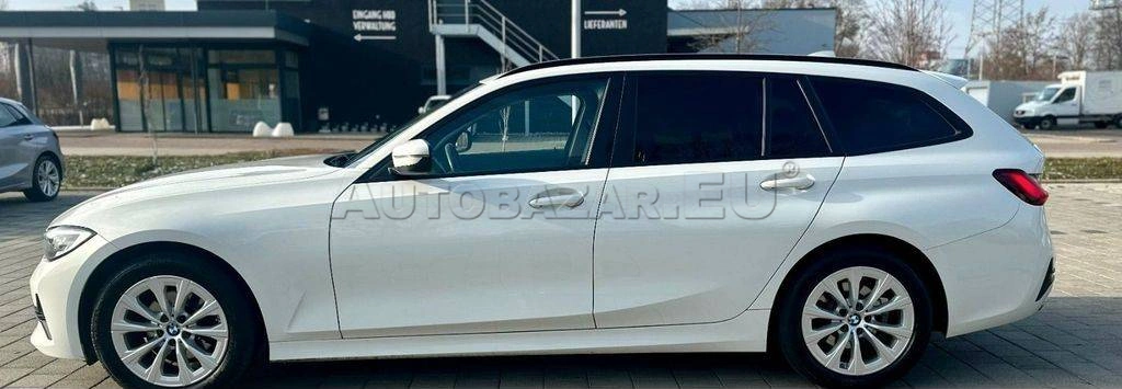 BMW 320d Touring  A/T