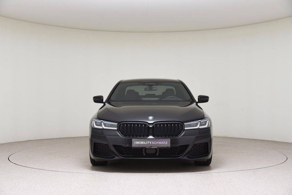 BMW Rad 5 530d mHEV xDrive A/T