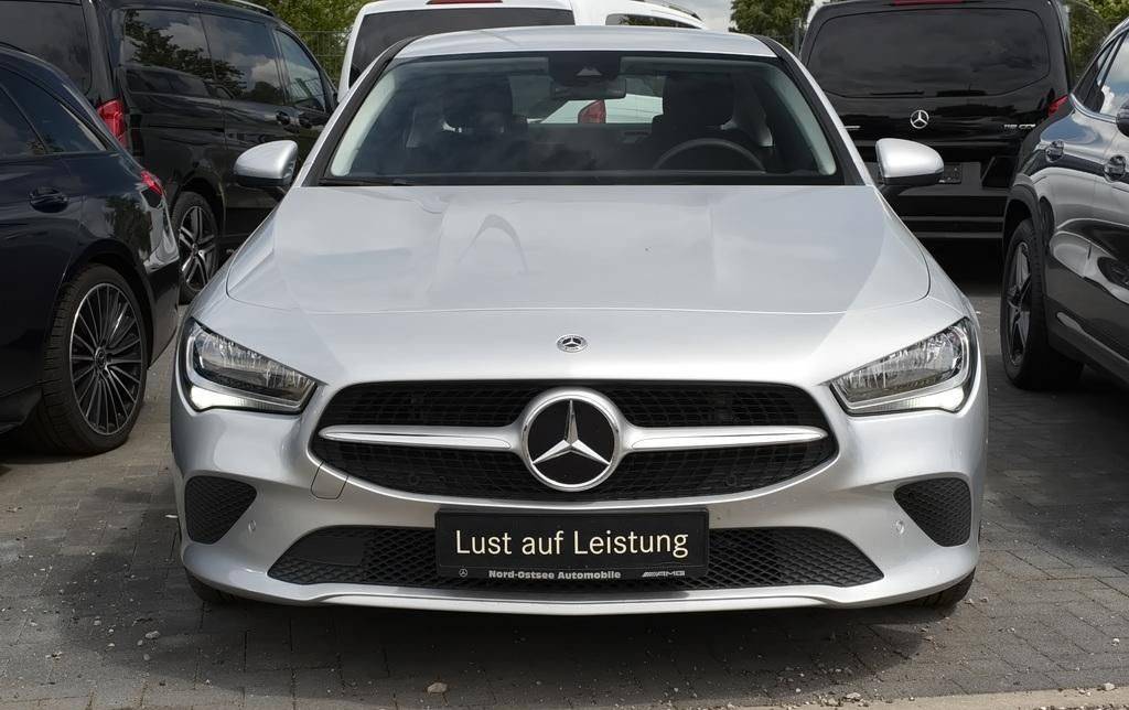 Mercedes-Benz CLA Kupé 200 d A/T
