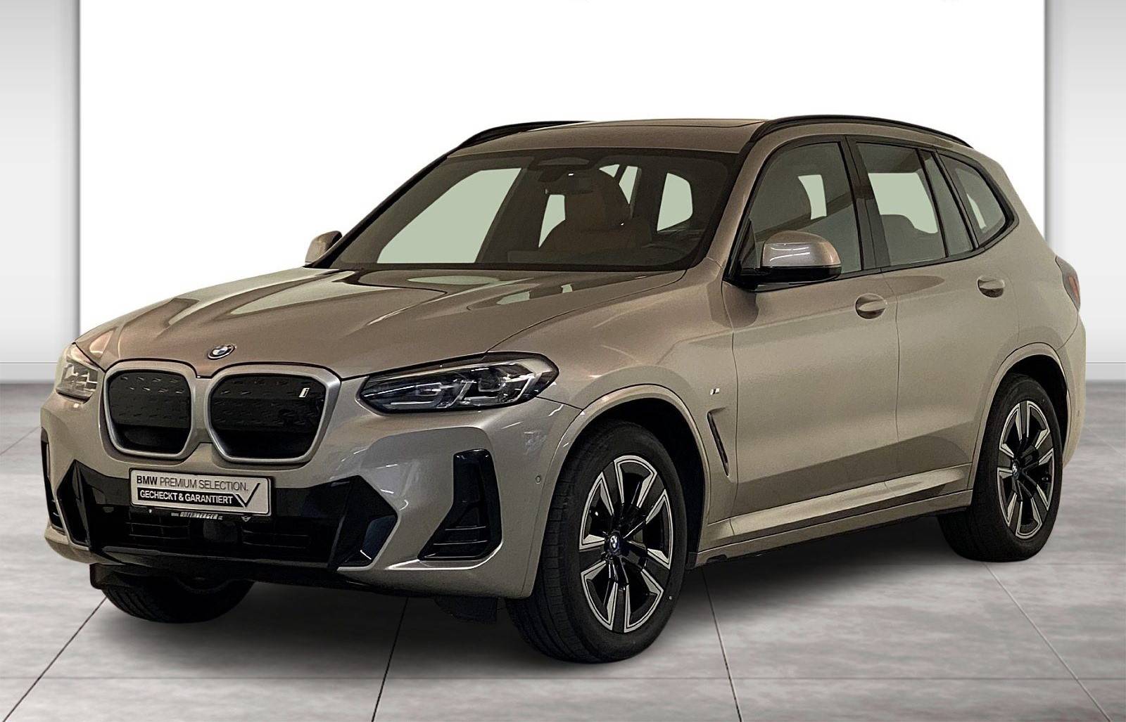 BMW iX3 A/T
