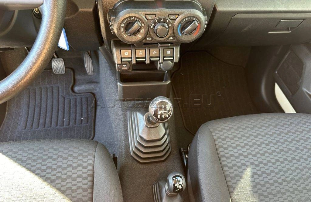 Suzuki Jimny 2023 na predaj – fotografia 7