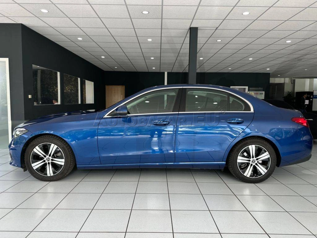 Mercedes-Benz C trieda Sedan 220 d mHEV A/T