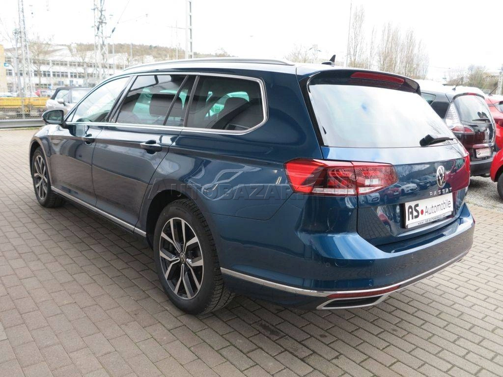 Volkswagen Passat Variant 2.0 TDI EVO Elegance DSG