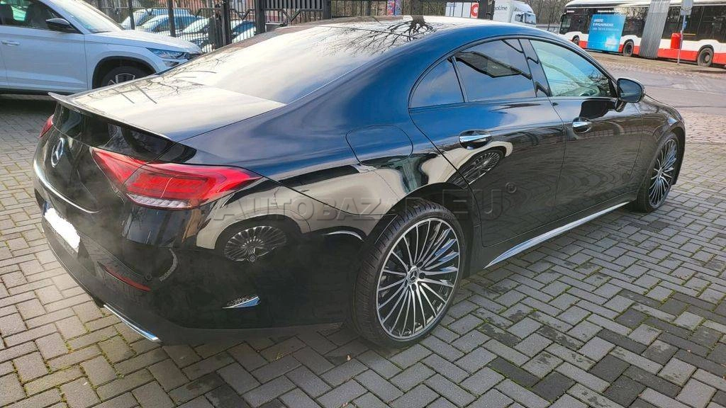 Mercedes-Benz CLS Kupé 300 d mHEV 4MATIC A/T