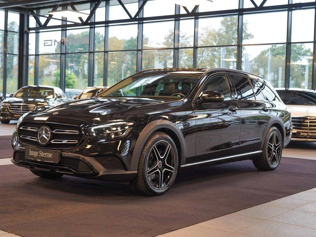 Mercedes-Benz E trieda Kombi 220 d All-Terrain 4MATIC A/T