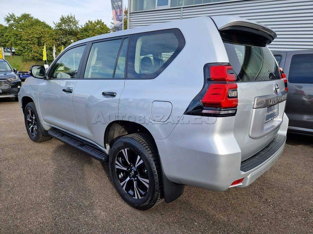 Toyota Land Cruiser 2.8 D-4D A/T