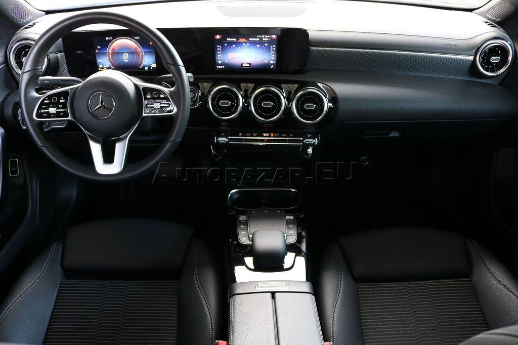 Mercedes-Benz CLA Kupé 200 d A/T