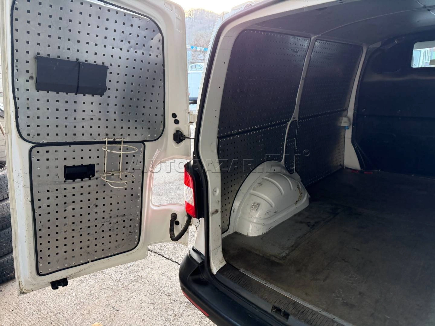 Volkswagen Transporter 2015 na predaj – fotografia 43