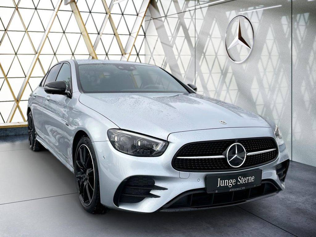 Mercedes-Benz E trieda Sedan 300 d mHEV 4MATIC A/T