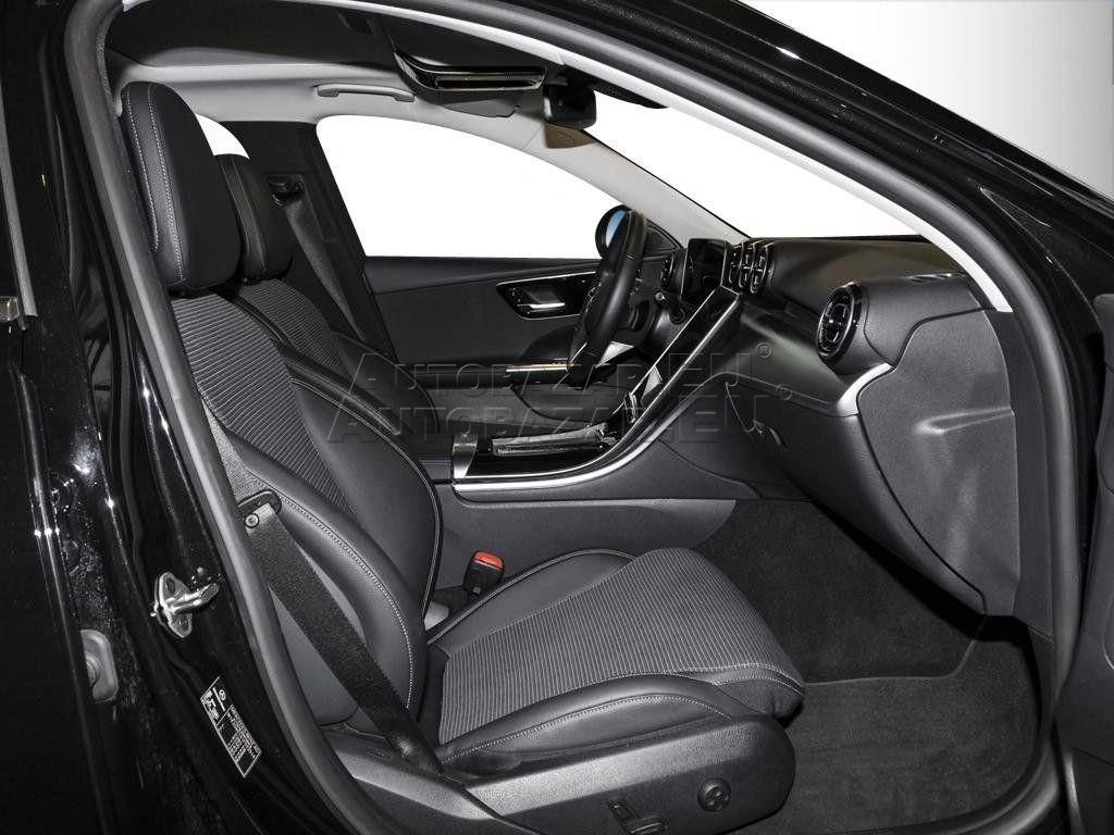 Mercedes C trieda 220 d mHEV A/T