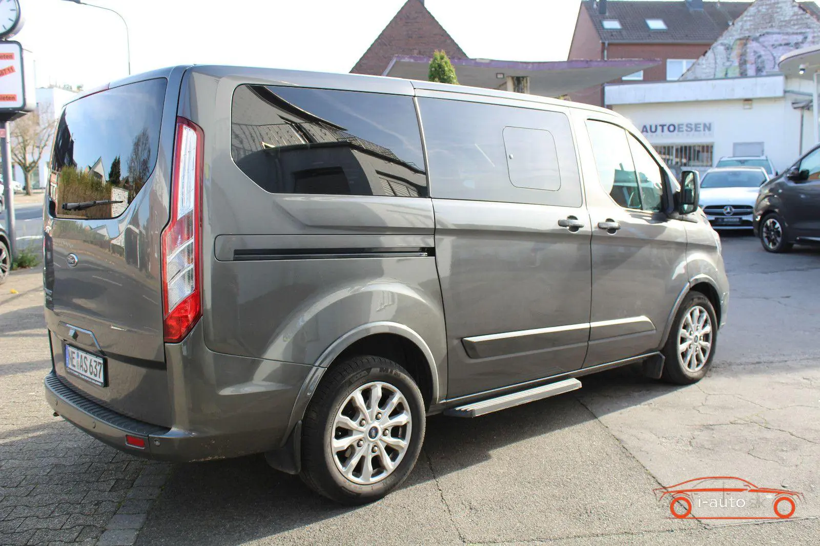 Ford Tourneo Custom 2020 na predaj – fotografia 4