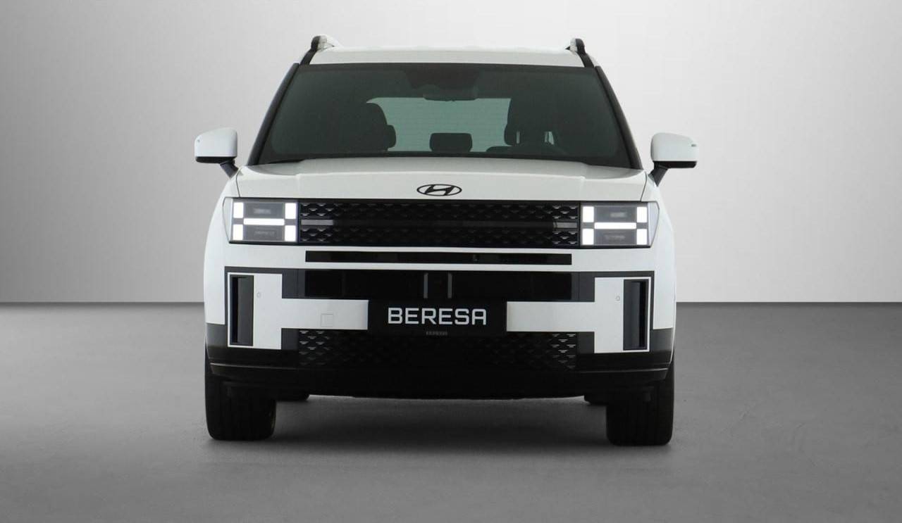 Hyundai Santa Fe HEV