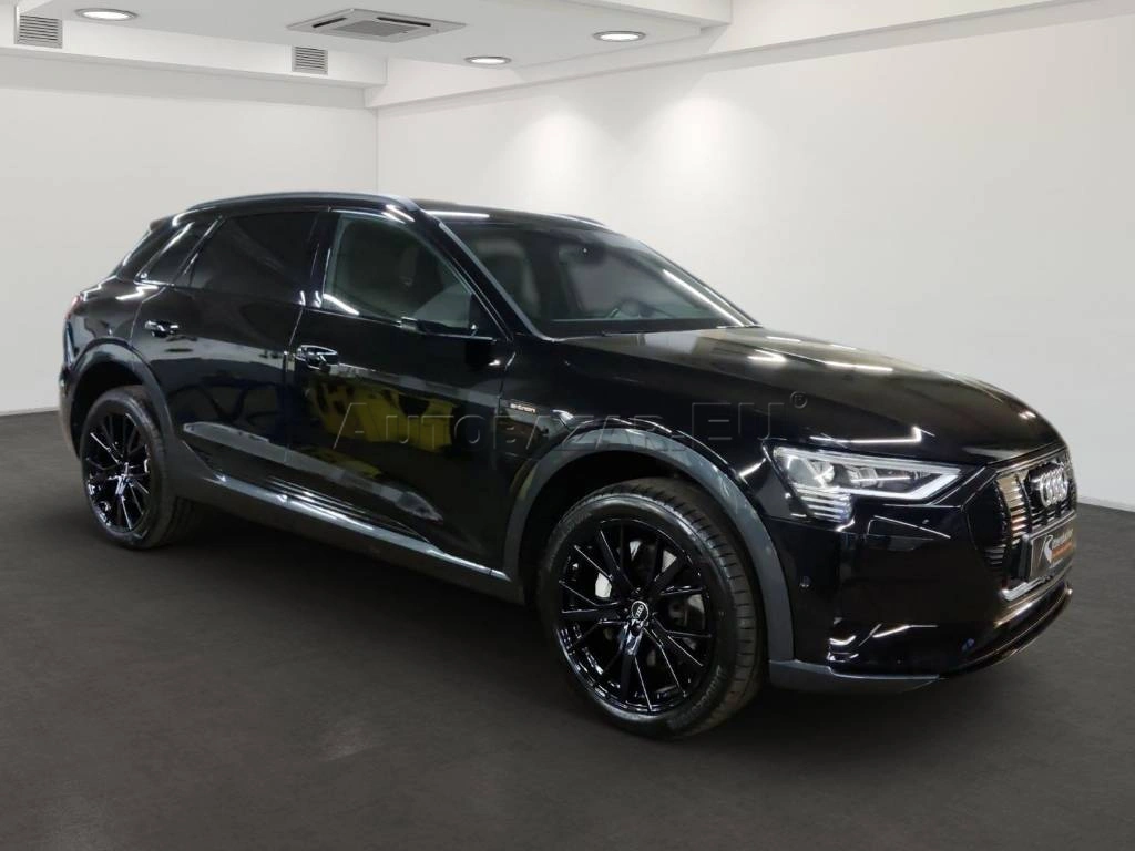Audi E-tron 55 quattro S line