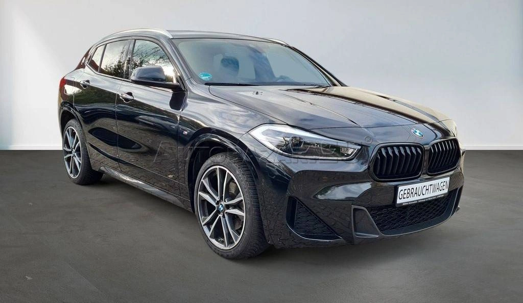 BMW X2 sDrive18d A/T