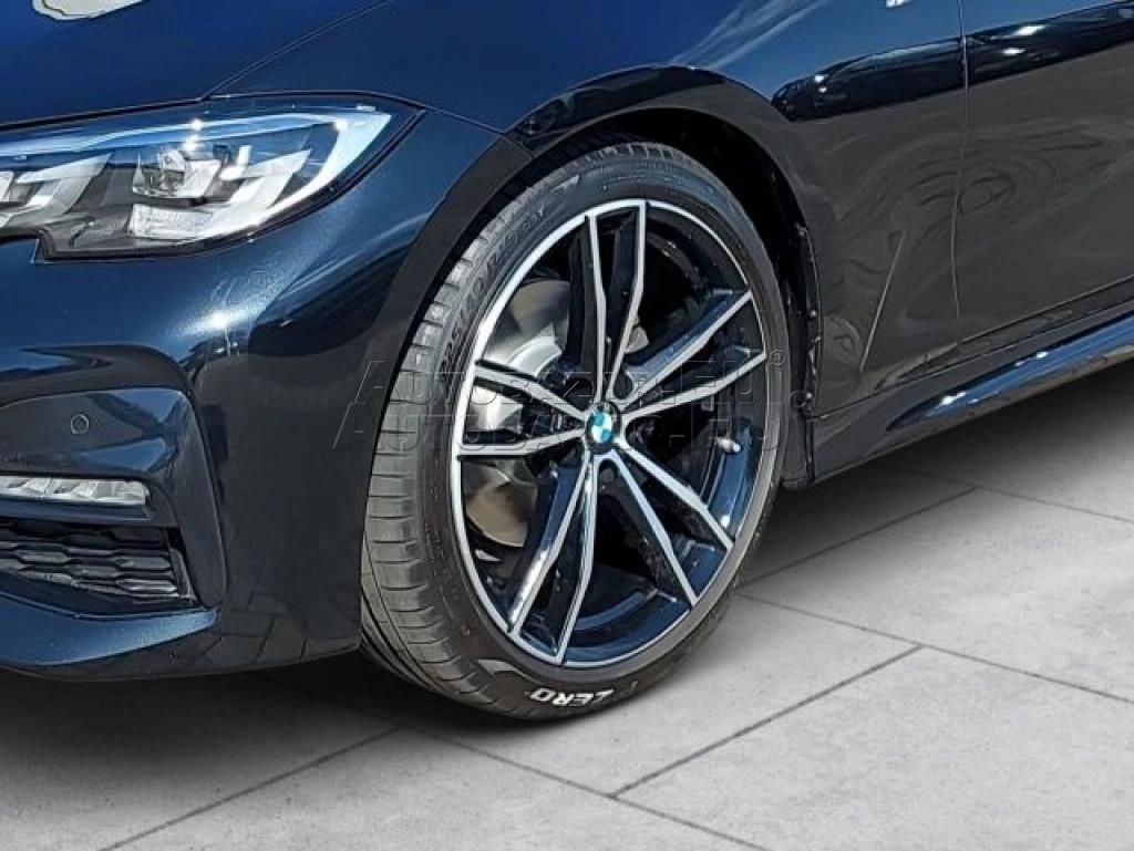 BMW rad 3 320i M Sport A/T