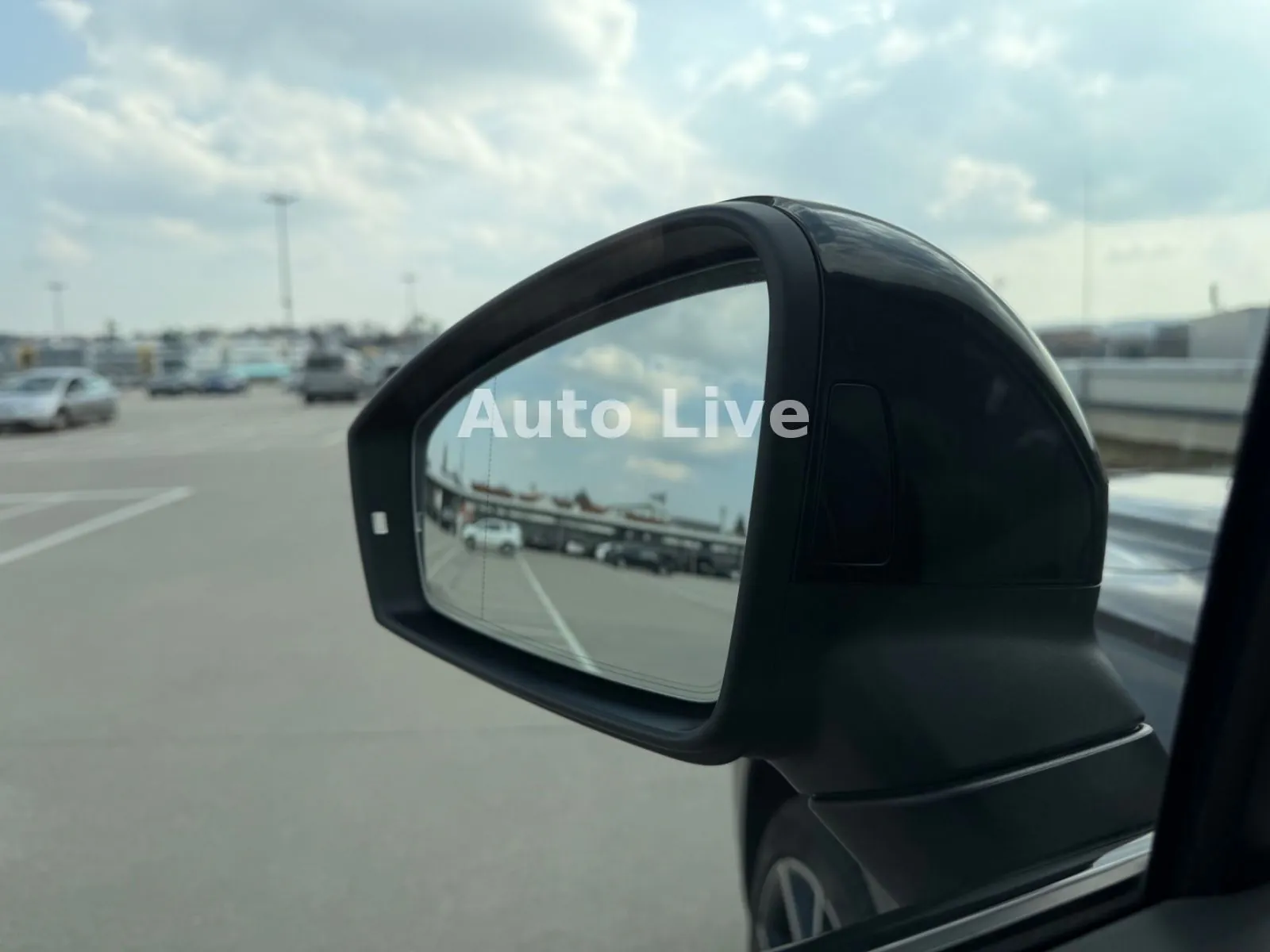 Volkswagen Touareg 2021 na predaj – fotografia 16