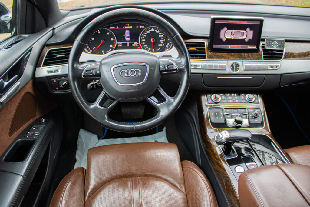 Audi A8 2011 na predaj – fotografia 14