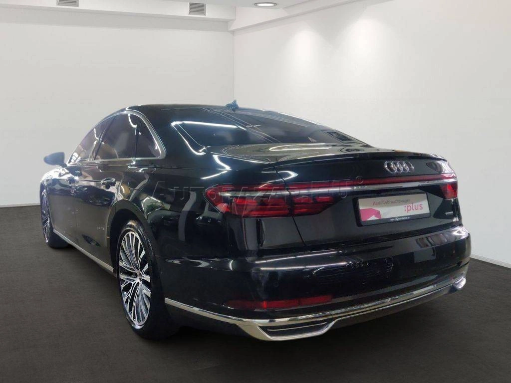 Audi A8 60 3.0 TFSIe V6 plug-in hybrid quattro tiptronic