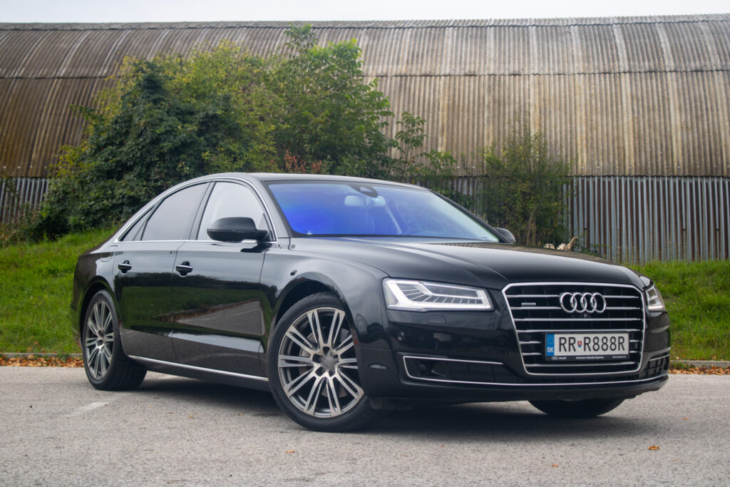 Audi A8