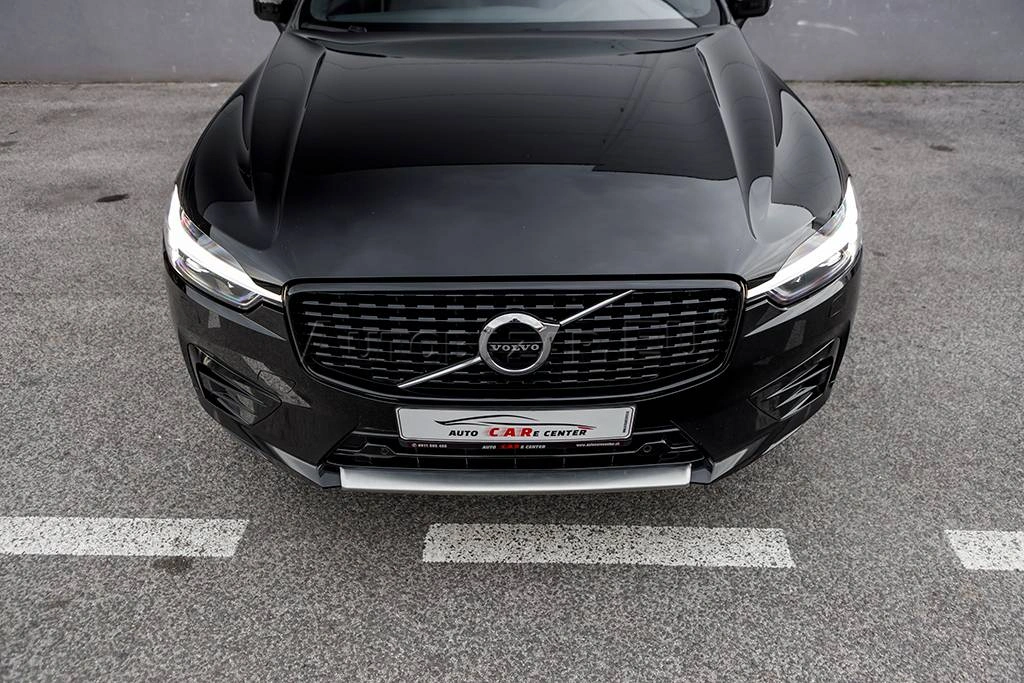 Volvo XC60 2.0 B5 mHEV R-Design AWD A/T