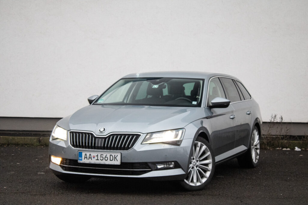 Škoda Superb Combi