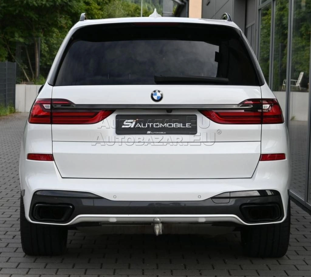 BMW X7 XDrive M50i A/T