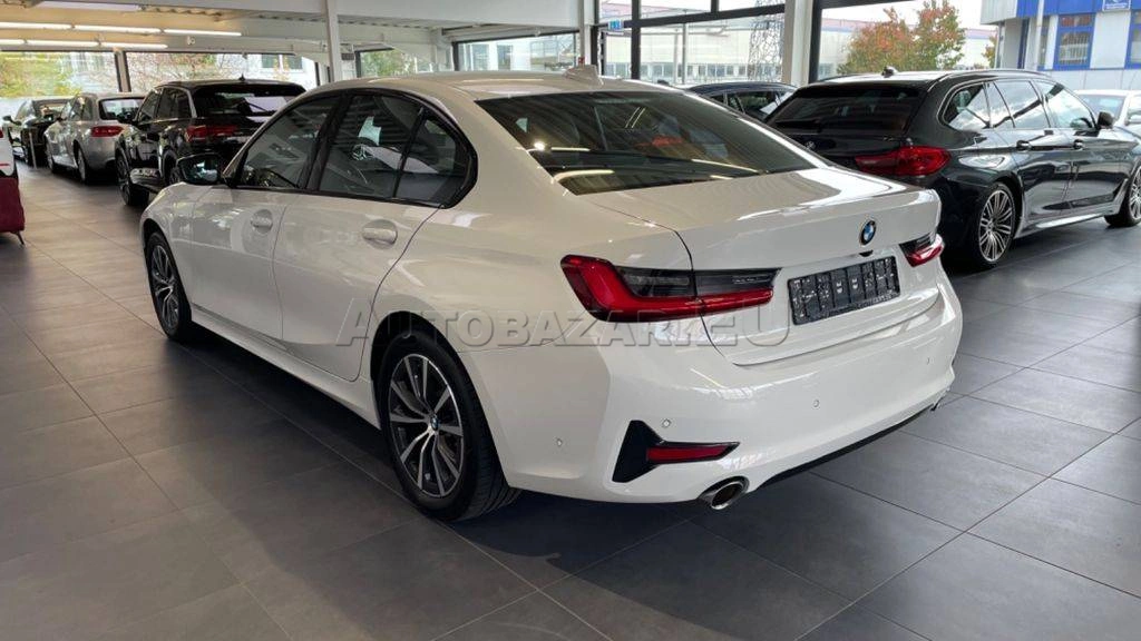 BMW Rad 3 330d xDrive A/T