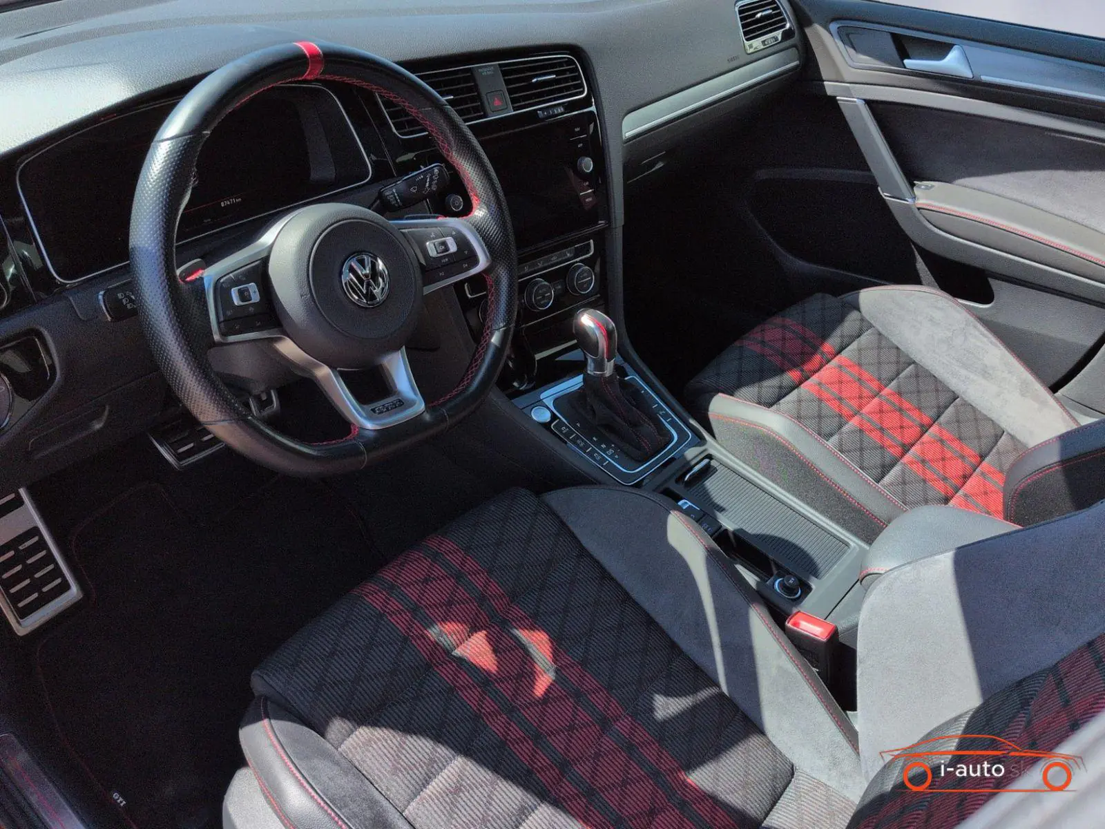 Volkswagen Golf 2019 na predaj – fotografia 10
