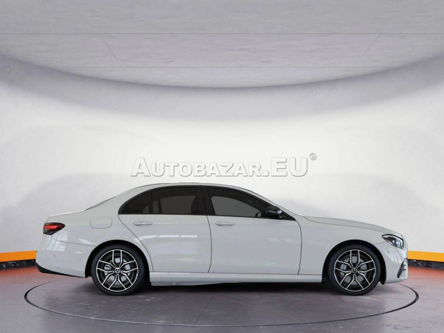 Mercedes-Benz E trieda Sedan 300 d mHEV 4MATIC A/T