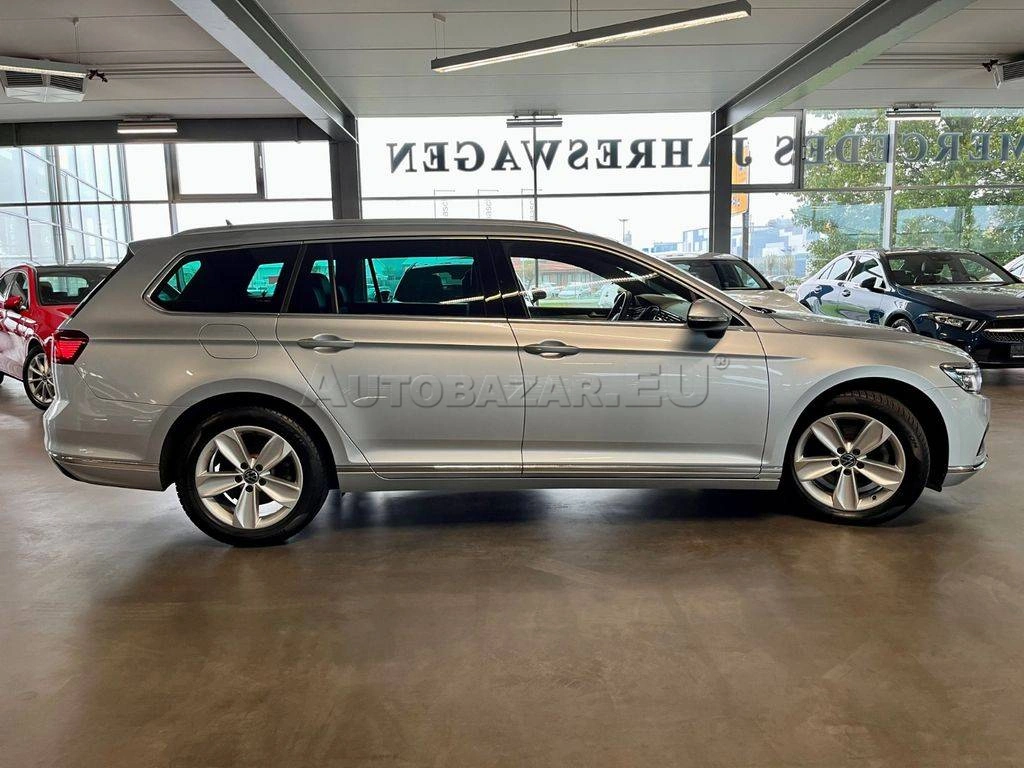 Volkswagen Passat Variant 2.0 TDI Elegance DSG