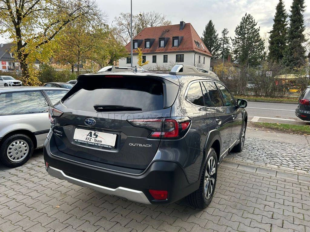 Subaru Outback 2.5i ES Touring AWD Lineartronic