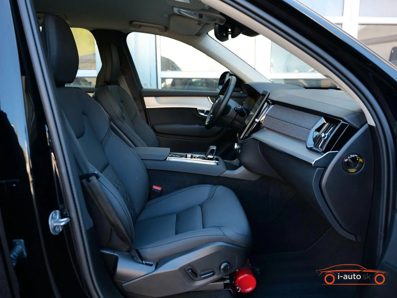 Volvo XC90 2025 na predaj – fotografia 20