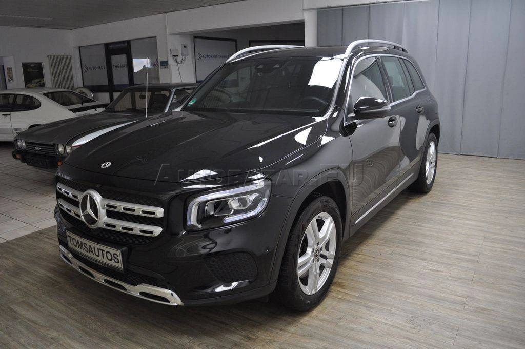 Mercedes-Benz GLB 200d A/T