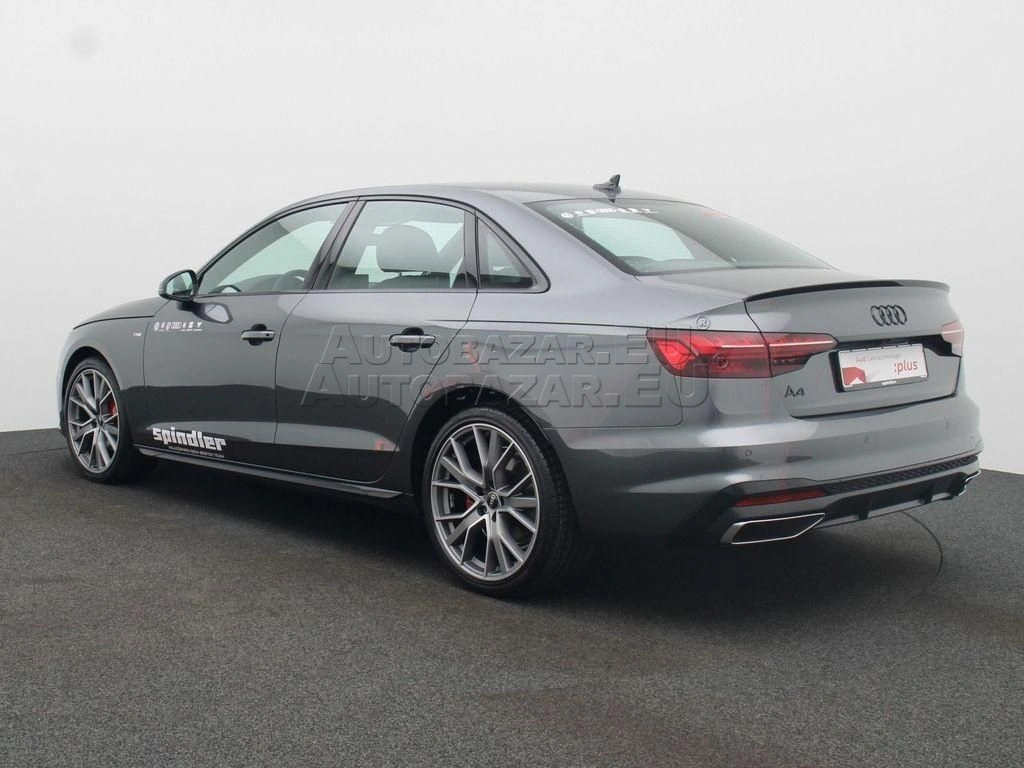 Audi A4 40 2.0 TFSI mHEV S line S tronic