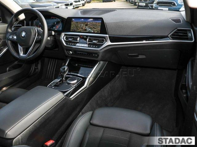 BMW Rad 3 320d A/T