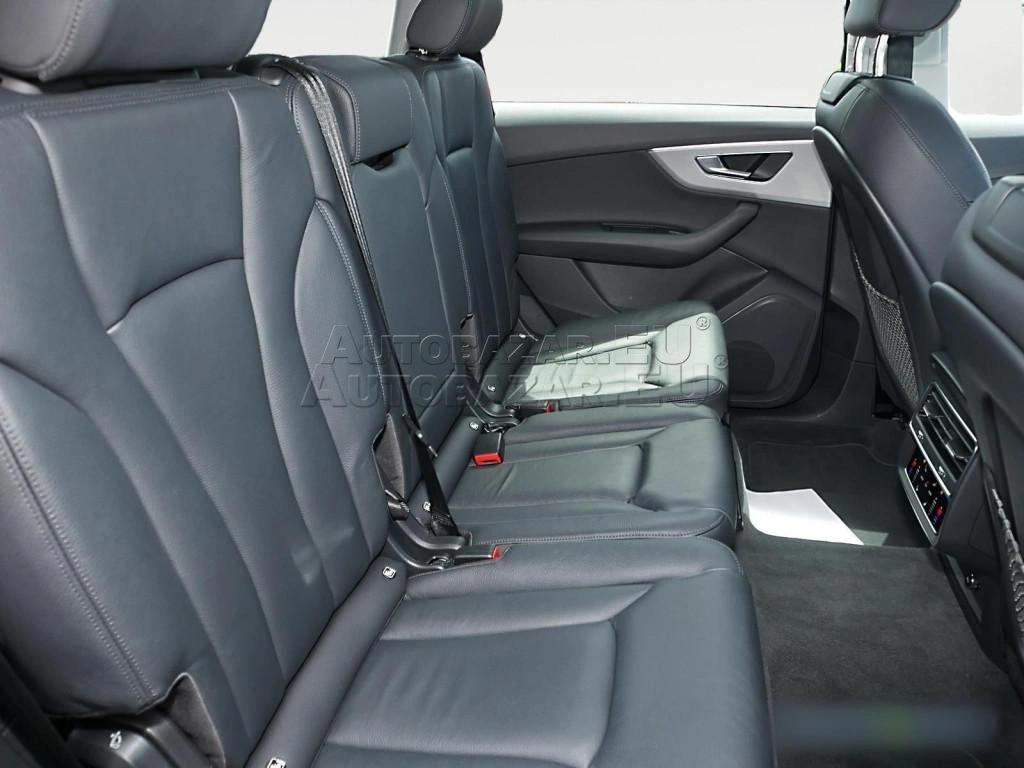 Audi Q7 50 3.0 TDI mHEV S line quattro tiptronic