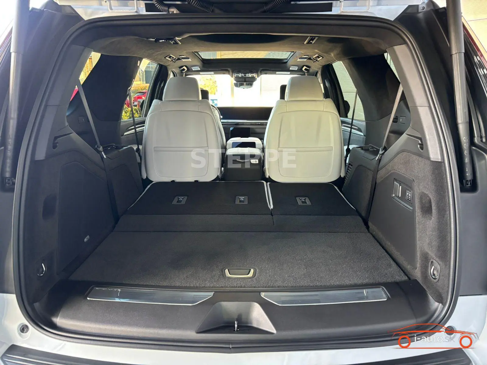 Cadillac Escalade 2026 na predaj – fotografia 8