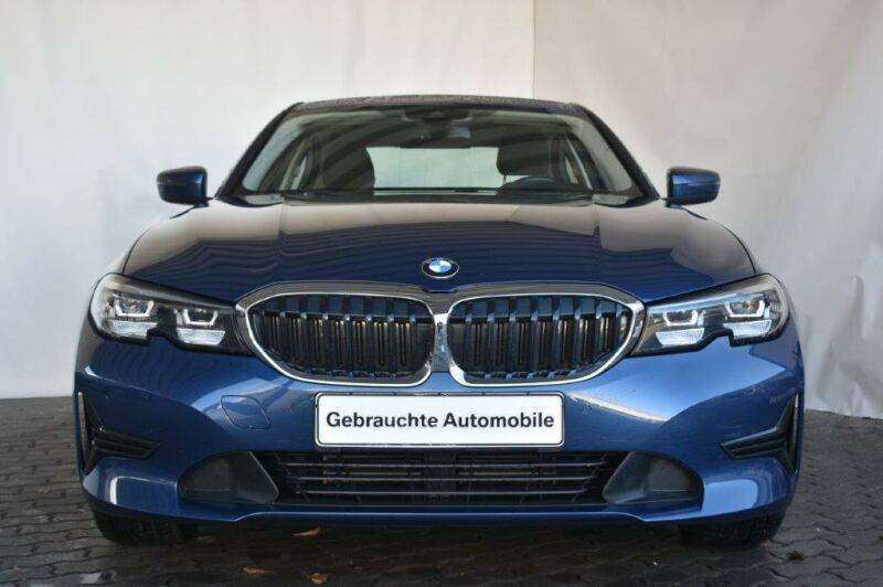 BMW Rad 3 320i A/T