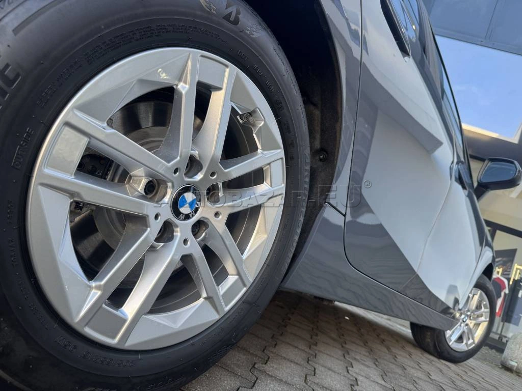 BMW Rad 2 Active Tourer 2   220i mHEV A/T