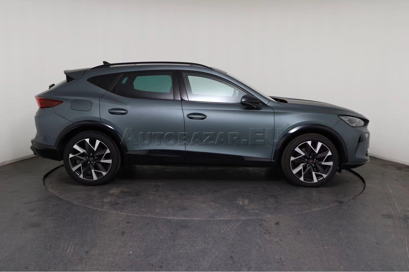 Cupra Formentor VZ 2.0 TSI DSG 333k ZĽAVA 40.8%