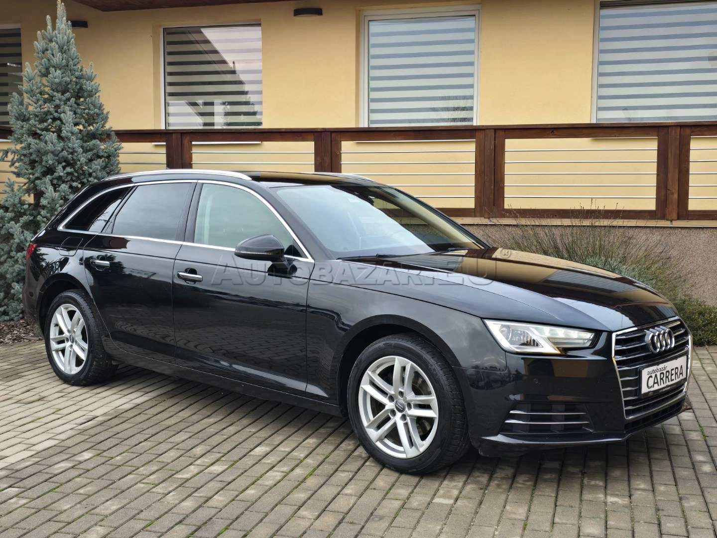 Audi A4 Avant 2.0 TDI Design S tronic
