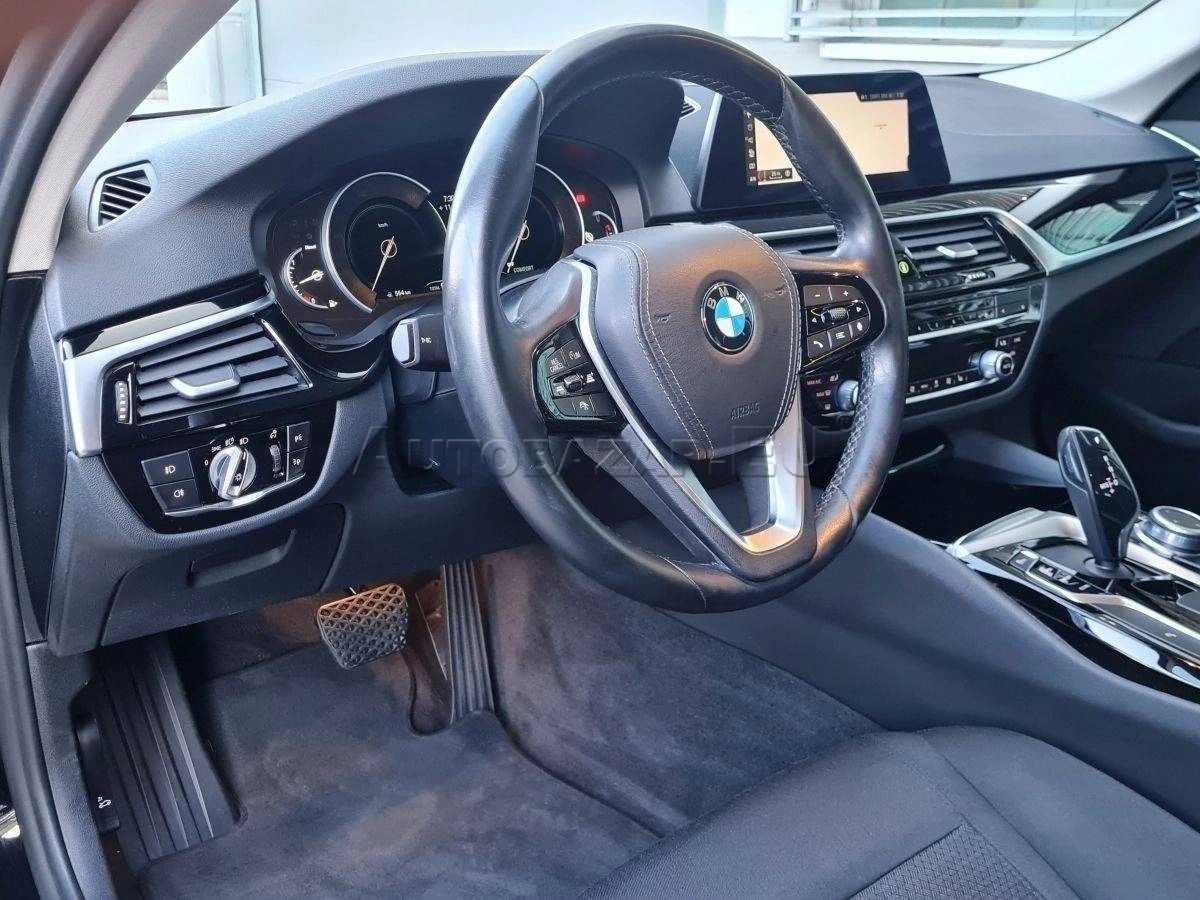 BMW Rad 5 Touring 520d A/T