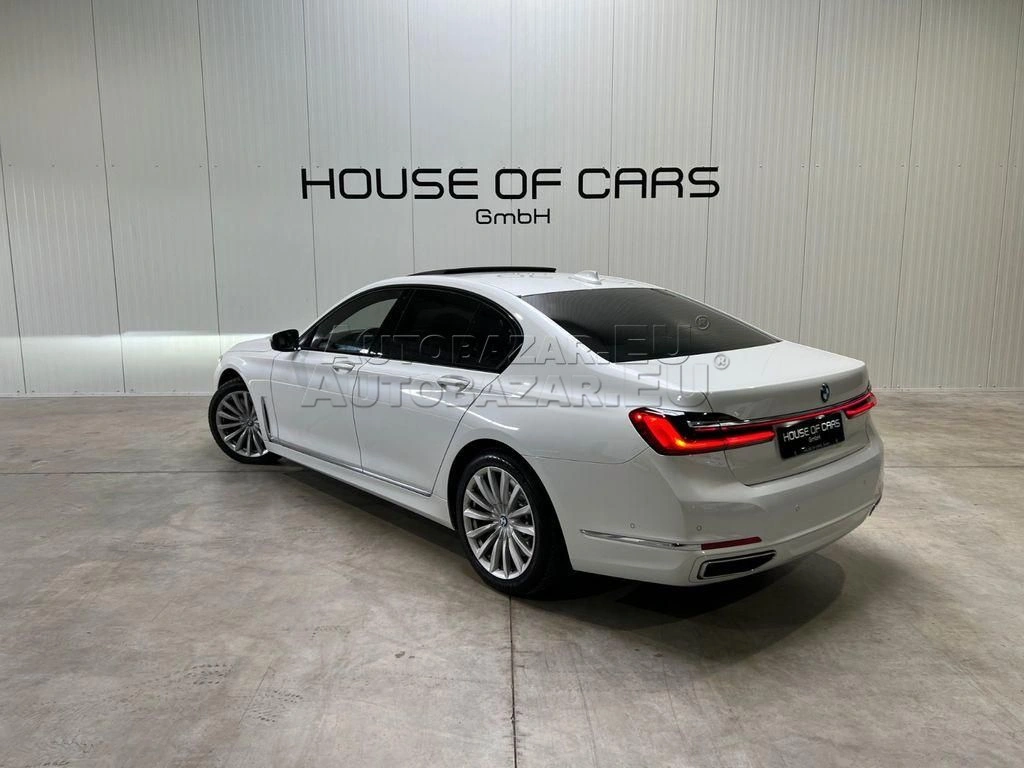 BMW rad 7 750i xDrive A/T