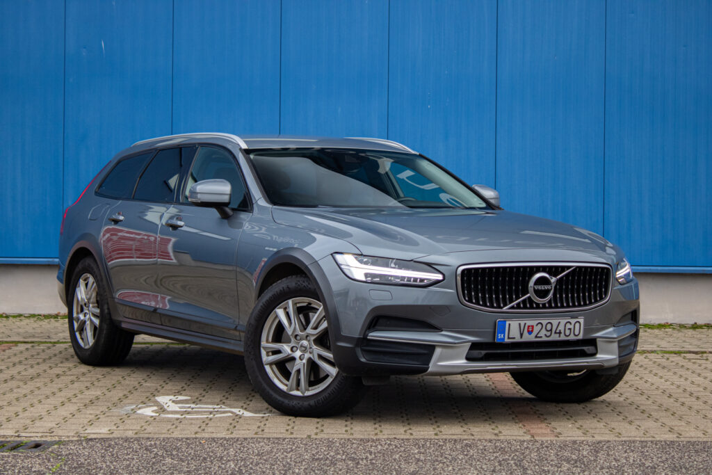 Volvo V90