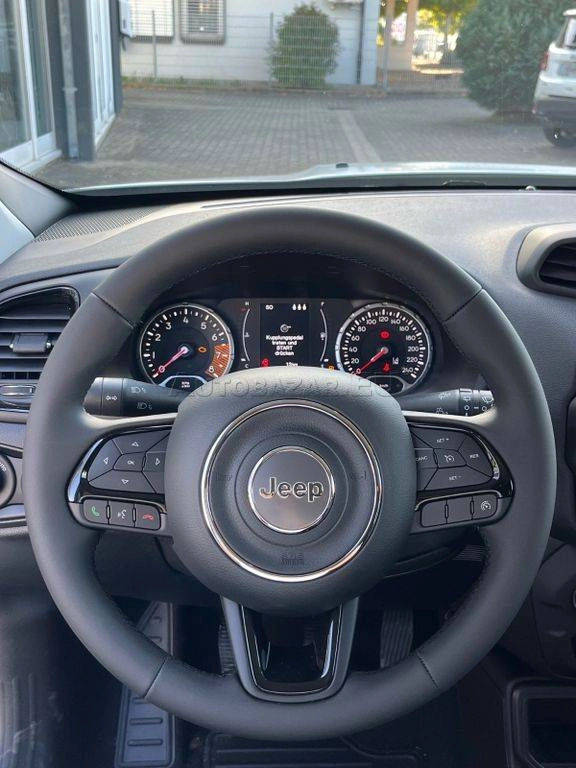Jeep Renegade 2023 na predaj – fotografia 11