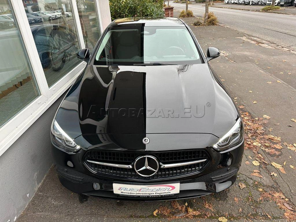 Mercedes-Benz C trieda Sedan 300 A/T