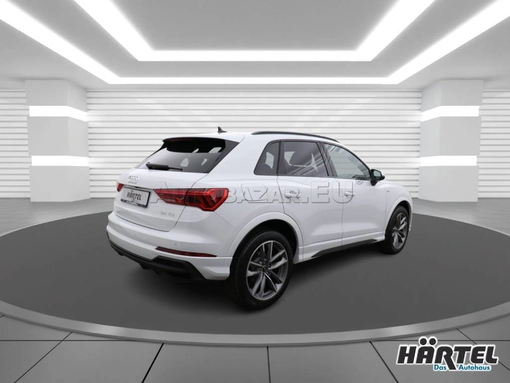 Audi Q3 35 1.5 TFSI S line S tronic