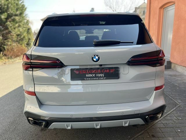 BMW X5 xDrive30d M-PRO Indiv. 7míst