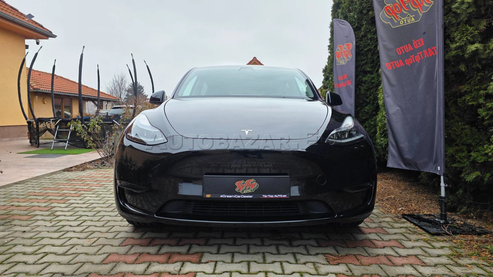 Tesla Model Y Long Range Dual Motor